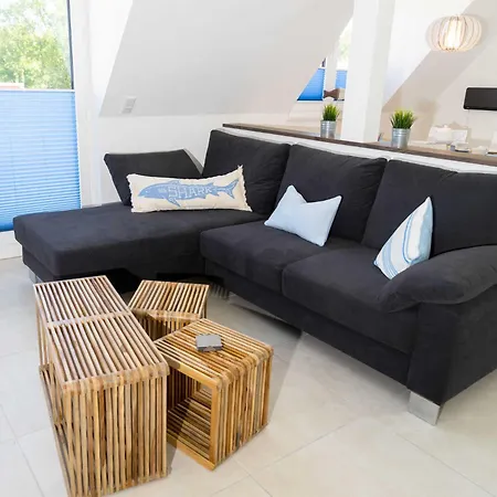 Galerieferienwohnung Bonfire Im Herzen Des Ostseebades Rerik